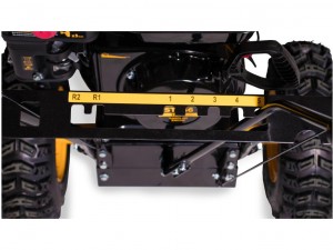 Снегоуборщик бензиновый Champion ST 656, колёсный - фото 7