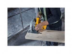 Пила дисковая DeWalt DWE5615 - фото 7