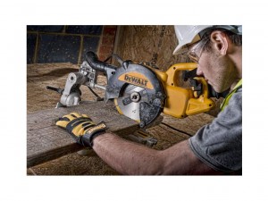 Пила торцовочная для небольших мастерских DeWalt арт. DWS773 - фото 6