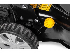 Газонокосилка бензиновая Champion LM 4215, несамоходная - фото 10